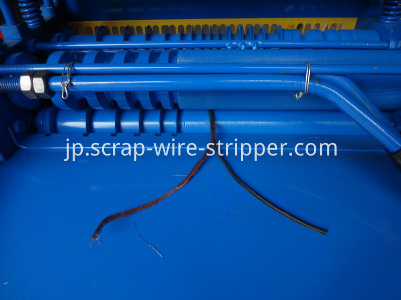 Automatic Wire Stripper Fast and Efficient